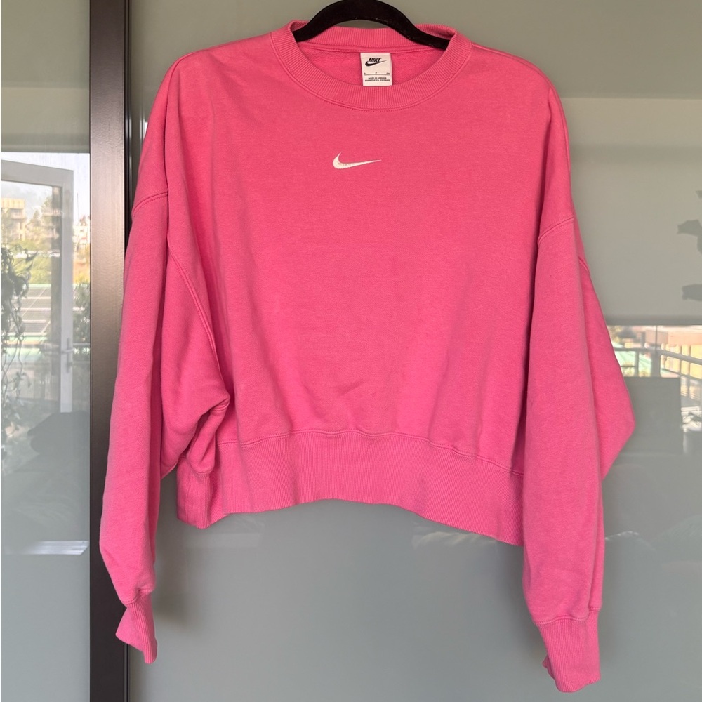 Nike Hot Pink Crewneck Cropped Sweatshirt